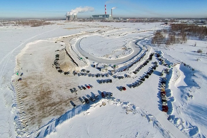 Мэрия Новосибирска разорвала договор аренды земли под автодром детей экс-полпреда