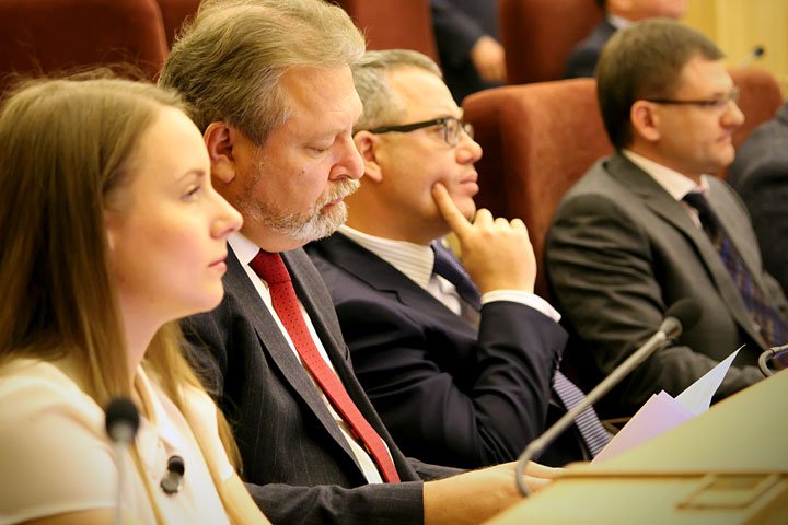 Шимкив готов дать вице-спикеров оппозиционным фракциям Шимкив готов дать вице-спикеров оппозиционным фракциям