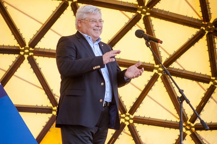 Жвачкин признал провал мусорной реформы в Томске Жвачкин признал провал мусорной реформы в Томске