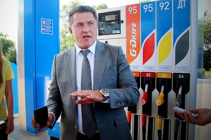 Спикер новосибирского заксобрания поддержал повышение тарифов на транспорт