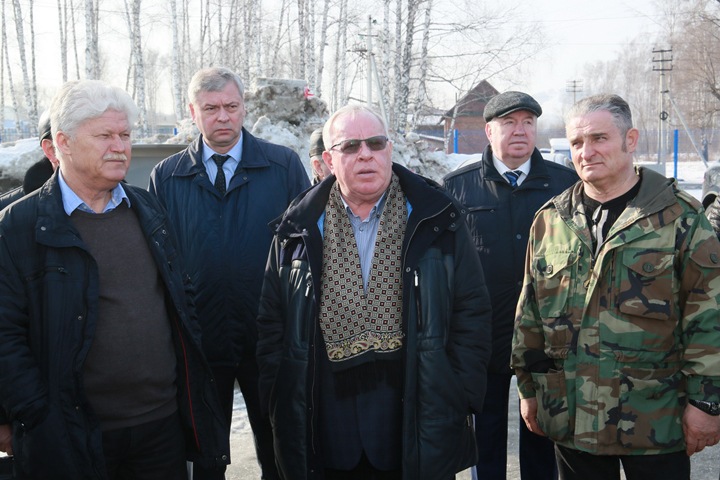 Губернатор Республики Алтай улетел в Москву на фоне сообщений о своей отставке Губернатор Республики Алтай улетел в Москву на фоне сообщений о своей отставке