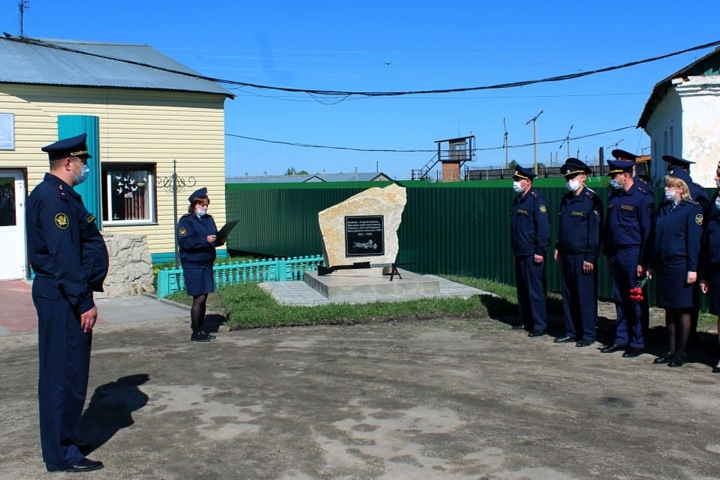 Источники рассказали о вспышке коронавируса в новосибирском ГУФСИН