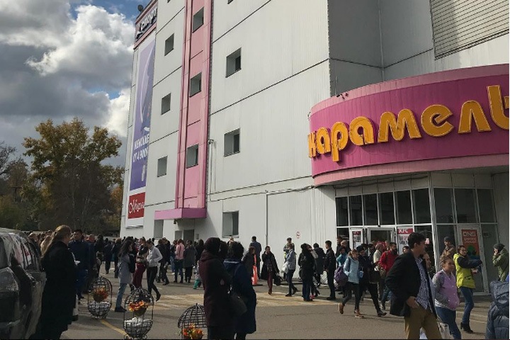 Торговые центры эвакуируют в Иркутске и Ангарске