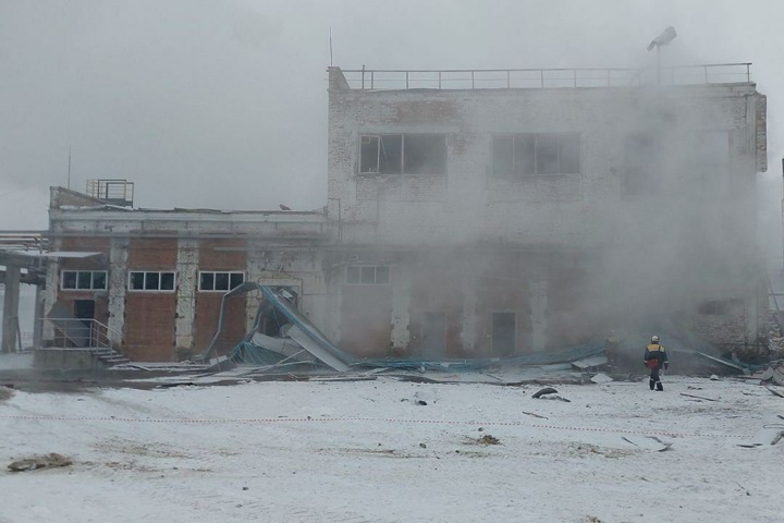 Двое погибли, четверо пострадали при крупном пожаре на Ангарском НПЗ