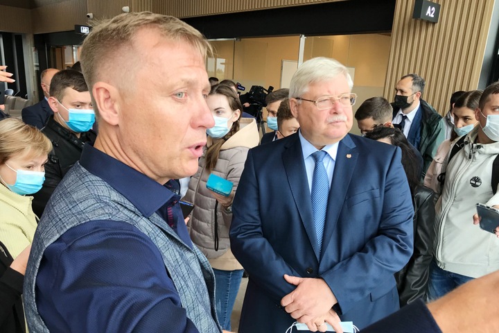 Владелец сети супермаркетов SPAR задержан в Новосибирске Владелец сети супермаркетов SPAR задержан в Новосибирске