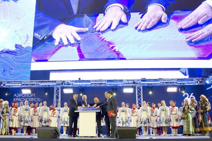 Ворота в «Енисейскую Сибирь»: Красноярск открыл новый терминал аэропорта