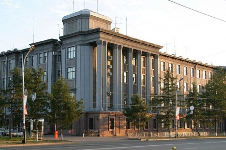 Более 100 млн потратят на реставрацию омского ФСБ для «приспособления к современному использованию» Более 100 млн потратят на реставрацию омского ФСБ для «приспособления к современному использованию»