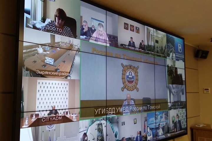 «Рядом с вами товарищ майор»: томского чиновника накажут за отсутствие маски на совещании «Рядом с вами товарищ майор»: томского чиновника накажут за отсутствие маски на совещании