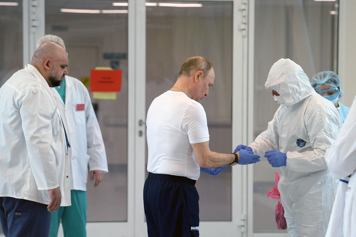 Коронавирус не отпустит еще долго и изменит многим жизнь Коронавирус не отпустит еще долго и изменит многим жизнь