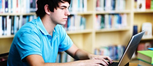 Студент может пробовать себя в работе! Студент может пробовать себя в работе!