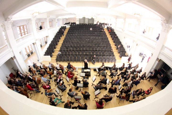 НОВАТ открыл после реконструкции концертный зал с хорошей акустикой НОВАТ открыл после реконструкции концертный зал с хорошей акустикой