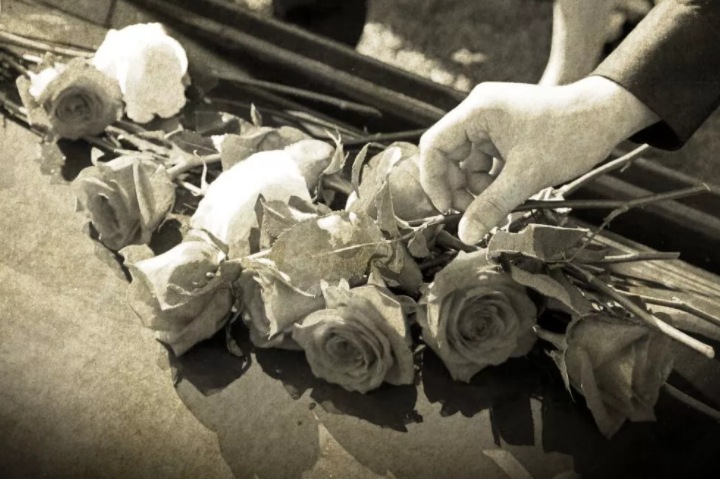 Доступные похороны вместе с «Городской Ритуальной Службой» в Санкт-Петербурге