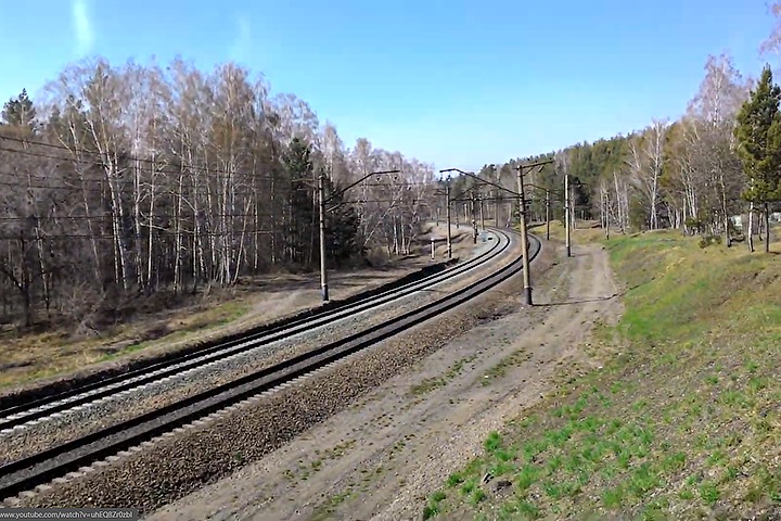 Электричка сбила насмерть двух детей под Новосибирском