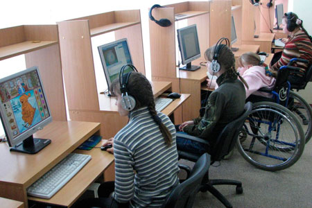 «Ростелеком» расширил географию зон доступа в интернет детям-инвалидам в Новосибирской области «Ростелеком» расширил географию зон доступа в интернет детям-инвалидам в Новосибирской области