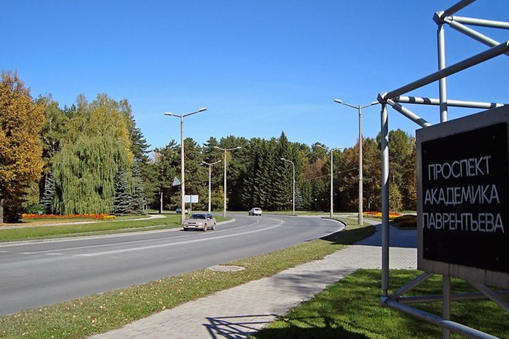 «Нынешнее руководство СО РАН оставляет Академгородок разрушенной окраиной»