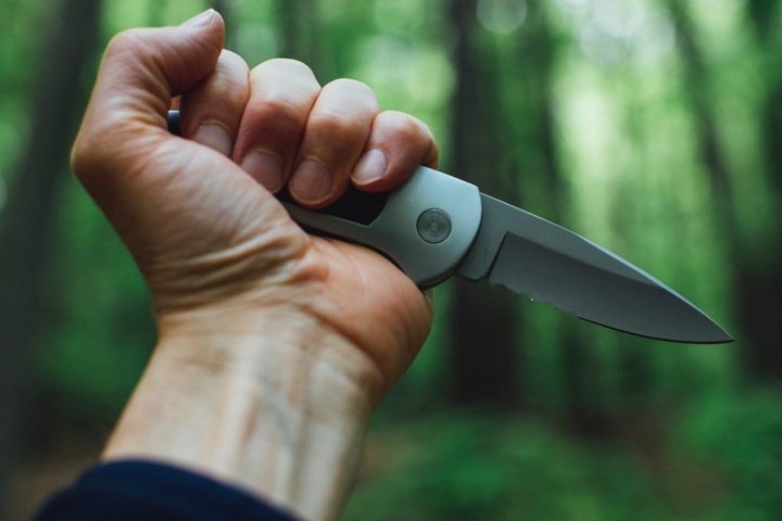 Житель Горного Алтая убил бывшую жену в туалете из-за развода и ревности Житель Горного Алтая убил бывшую жену в туалете из-за развода и ревности