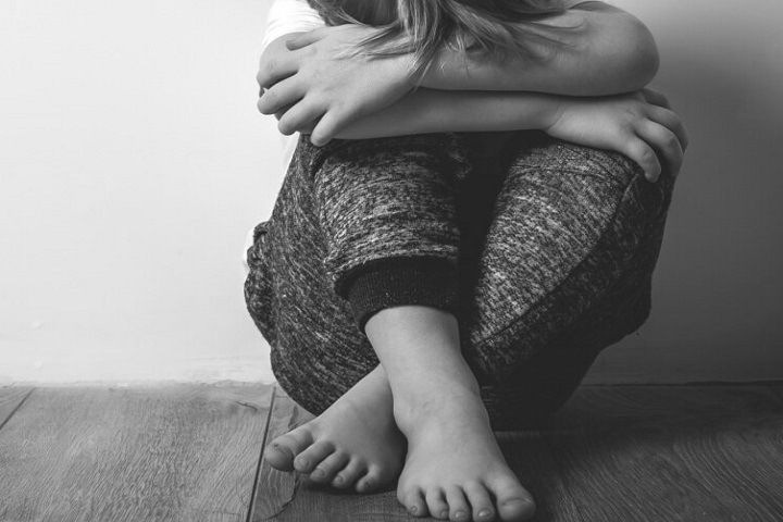 Дело обвиняемой в избиении приемных детей жительницы Алтая дошло до суда Дело обвиняемой в избиении приемных детей жительницы Алтая дошло до суда