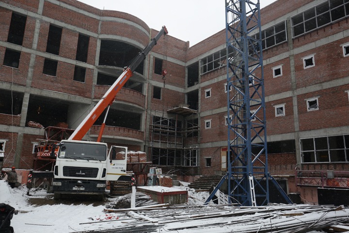 Лицей №130 в новосибирском Академгородке строят с опережением графика