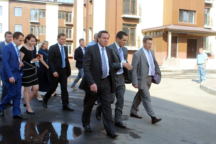 Сданы первые дома по льготной программе в поселке «Новомарусино»