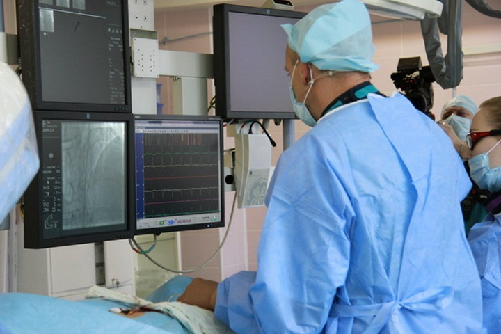 Число зараженных коронавирусом в Сибири приблизилось к 2 тыс.