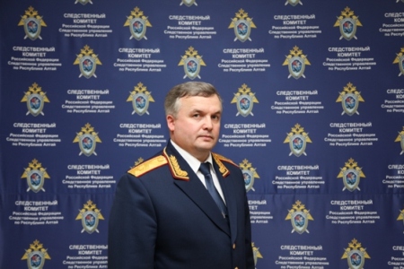 Владимир Путин отправил в отставку главного следователя Республики Алтай Владимир Путин отправил в отставку главного следователя Республики Алтай