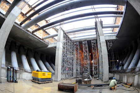 Структуры «Ингеокома» требуют с «Мостовика» 900 млн рублей за недостроенное метро в Москве 