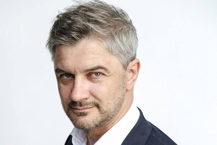 Новосибирский «Красный факел» нашел главного режиссера в «Старом доме»