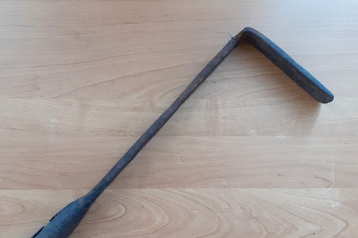 Пьяный новосибирец забил приятеля кочергой и поджег Пьяный новосибирец забил приятеля кочергой и поджег