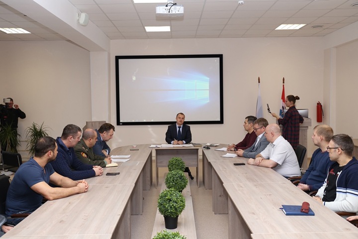 Новосибирские депутаты намерены бороться со снюсом