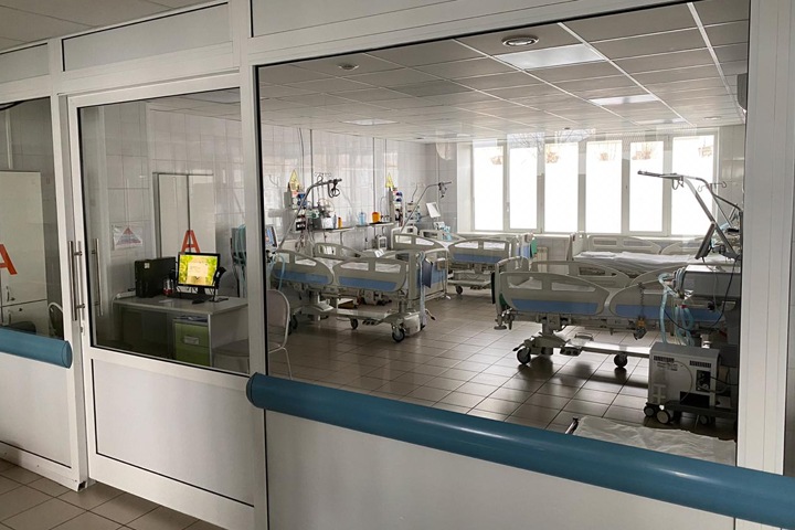 Шестнадцать красноярцев умерли от COVID-19 за сутки