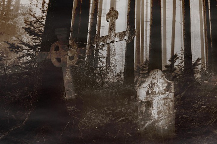 Подростки из Кузбасса ломали памятники на могилах, потому что им нравилось это делать Подростки из Кузбасса ломали памятники на могилах, потому что им нравилось это делать