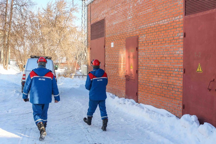 Персонал АО «РЭС» обеспечил надежное электроснабжение в новогоднюю ночь и праздничные дни Персонал АО «РЭС» обеспечил надежное электроснабжение в новогоднюю ночь и праздничные дни