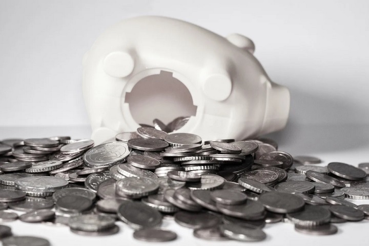 Более 1000 россиян лишились 400 млн рублей в финансовой пирамиде из Красноярска Более 1000 россиян лишились 400 млн рублей в финансовой пирамиде из Красноярска