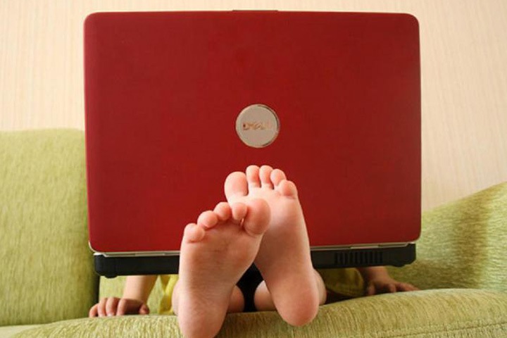 Омский СК призывает родителей проверить личную переписку детей в соцсетях