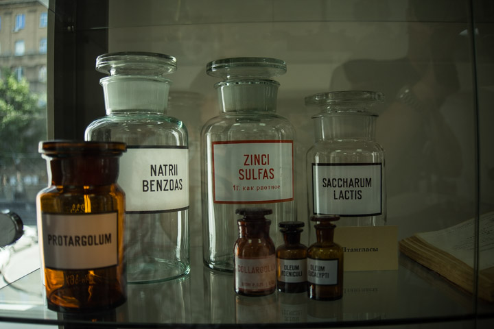 Муниципальная аптечная сеть Новосибирска будет завлекать покупателей музеем