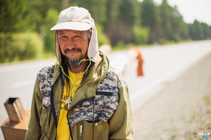 Шамана Габышева увезли в психдиспансер Шамана Габышева увезли в психдиспансер