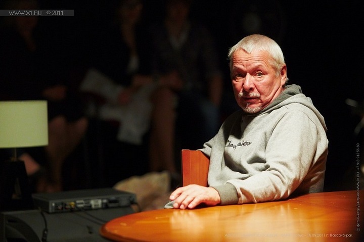 Американской комедией с мэтрами Важениным и Варавиным откроет сезон «Глобус» Американской комедией с мэтрами Важениным и Варавиным откроет сезон «Глобус»