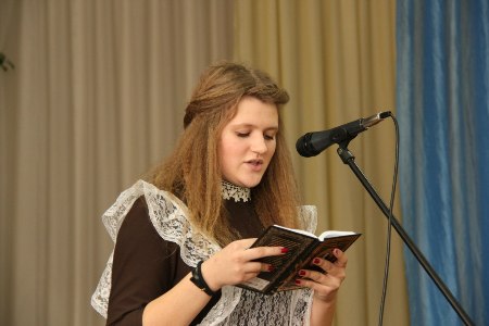 Первый чемпионат по чтению вслух среди школьников пройдет в Новосибирске Первый чемпионат по чтению вслух среди школьников пройдет в Новосибирске