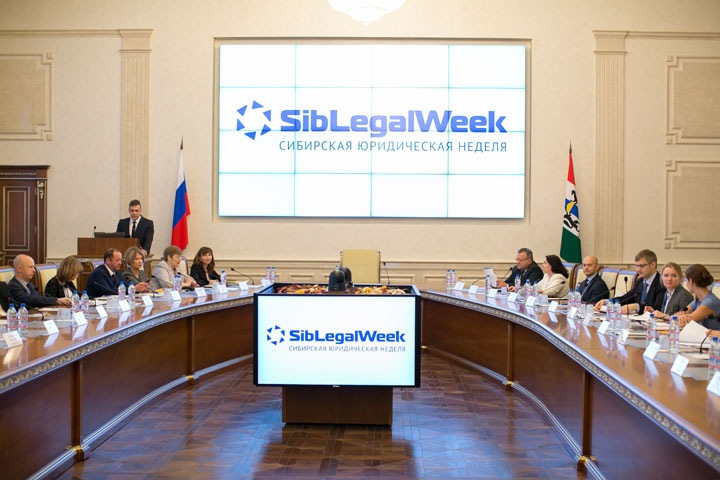 Новосибирские предприниматели узнают, где «подстелить соломку»