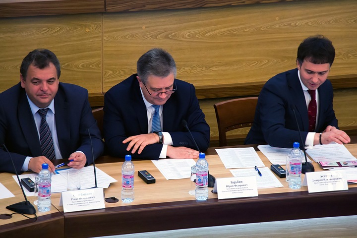 Половина горсовета Новосибирска одобрила четвертый мост: «Нас поставили в безвыходное положение» Половина горсовета Новосибирска одобрила четвертый мост: «Нас поставили в безвыходное положение»