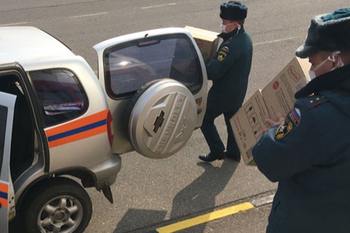 Начальник новосибирских участковых получал взятки «Роллтоном» и водкой и отделался условным за «крышевание» ларьков Начальник новосибирских участковых получал взятки «Роллтоном» и водкой и отделался условным за «крышевание» ларьков