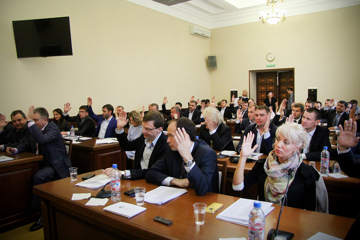 Чего хотят новосибирские депутаты: первые заявления 