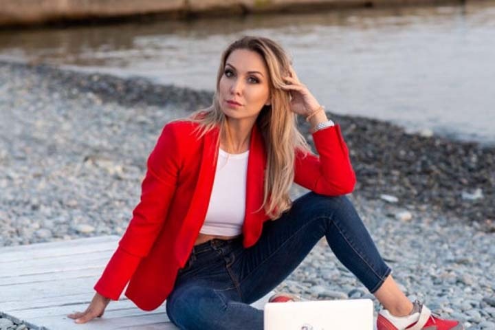 Экс-глава Хакасии назначил автора тренинга «Продай себя полностью» руководителем пресс-службы Севастополя Экс-глава Хакасии назначил автора тренинга «Продай себя полностью» руководителем пресс-службы Севастополя