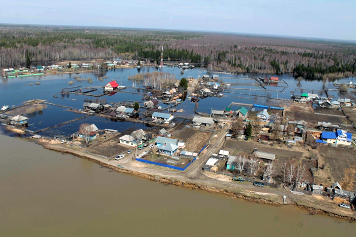 Более 300 домов подтоплено в Томской области Более 300 домов подтоплено в Томской области