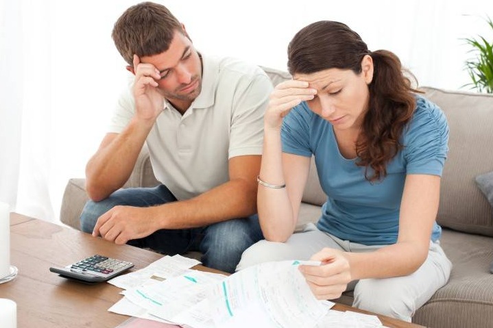 В долгах как в шелках: почему люди берут кредиты и как от них избавиться В долгах как в шелках: почему люди берут кредиты и как от них избавиться