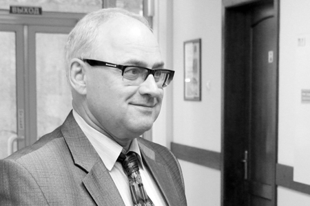 Локоть отправил на пенсию последнюю главу департамента, доставшуюся от Городецкого