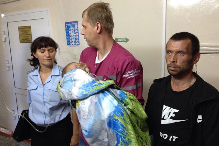 Двухлетний мальчик ушел из дома в тайгу и провел там ночь Двухлетний мальчик ушел из дома в тайгу и провел там ночь