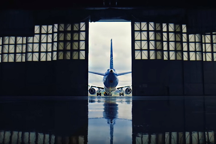 «Ведомости» рассказали о рыночных перспективах новых сибирских самолетов