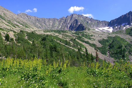 Тулеев отправит школьников на вершину Эльбруса молиться за шахтеров Кузбасса Тулеев отправит школьников на вершину Эльбруса молиться за шахтеров Кузбасса