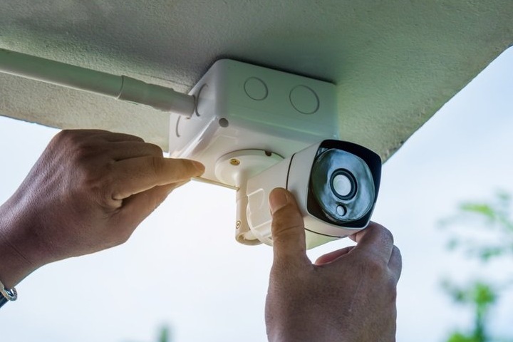 Почему стоит установить видеонаблюдение Почему стоит установить видеонаблюдение